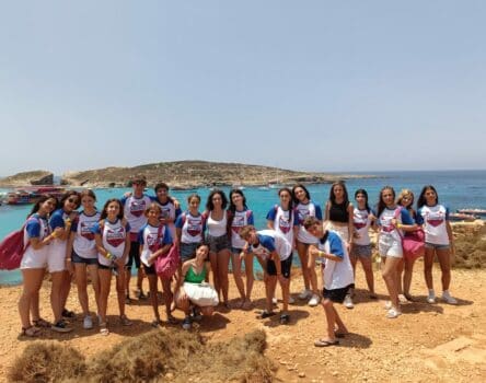 En la playa en Malta