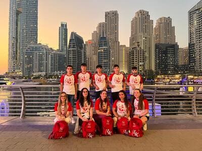 Estudiantes de LK en Dubai