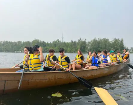 bote-lago-canada