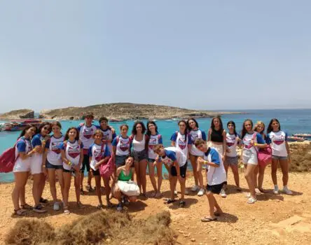 En la playa en Malta