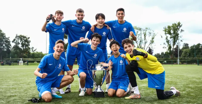 Campeones de fútbol