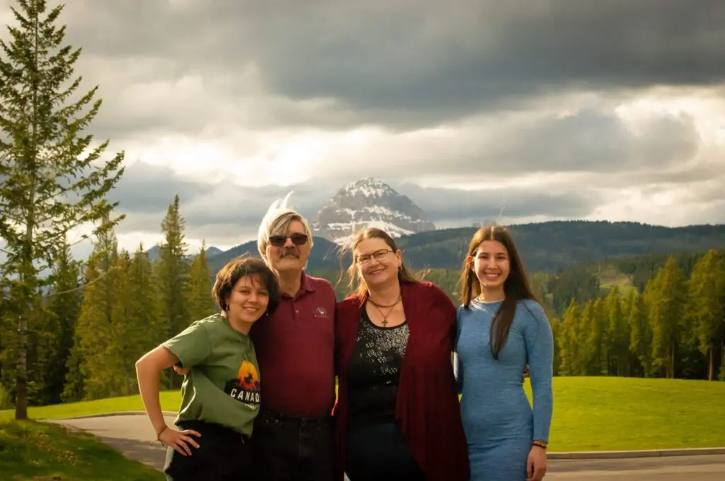 Familia canadiense acogiendo a estudiante española