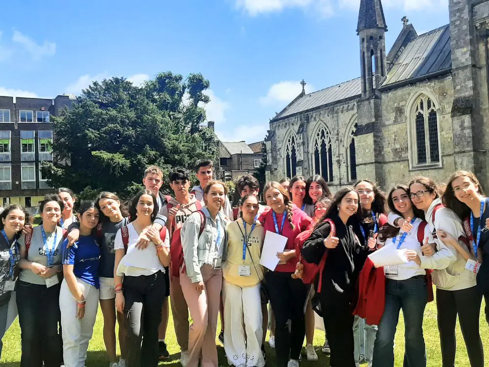 Estudiantes en su curso de verano en Chichester